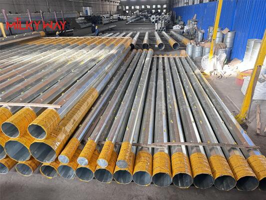 Kalite  Galvanized Steel Pole Suitable for Electrical Power Distribution and Outdoor Lighting with Multiple Shape Options and Steel Materials fabrika
