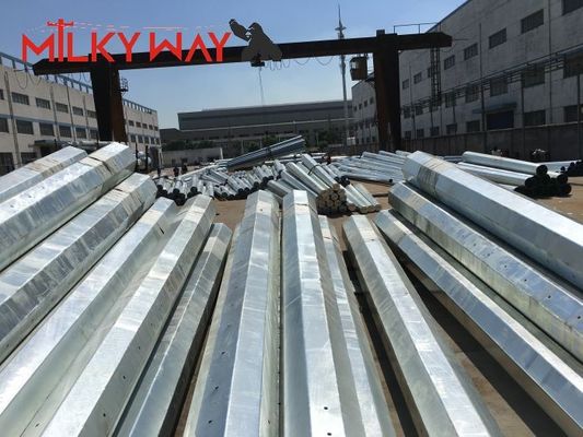 Güç dağıtım Elektrikli çelik direği 35FT 40FT Sıcak daldırma galvanizlenmiş bitirme Tedarikçi