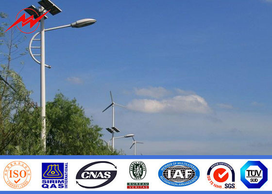 Dış Mekan 10M Çift Kol Galvanizli Çelik Direk Q345 Güneş Aydınlatma Malzemesi