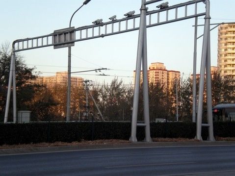 Çelik IP65 6m Trafik Işığı Kutbu, Galvanizli Sokak Aydınlatma Kutbu