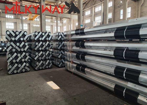 3,8mm 7.2mm 9m 11m Malezya Hop Dip Galvanzasyon Çelik Elektrikli Kutuplar FRP ile