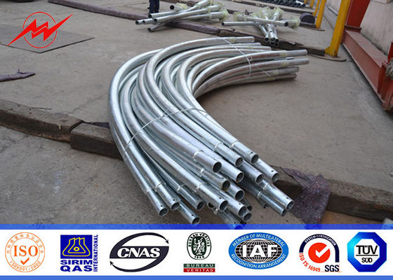 8 M Sıcak Daldırma Galvanizli Q345 Sokak Lambası Direkleri Çift Kollu Açık